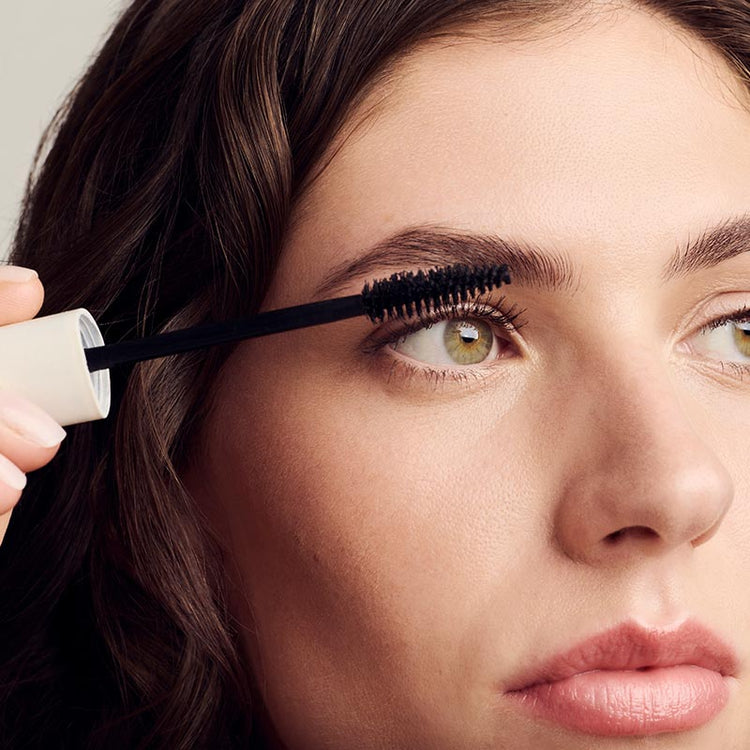 Dr. Hauschka Long Lasting Mascara - 01 Black 8ml
