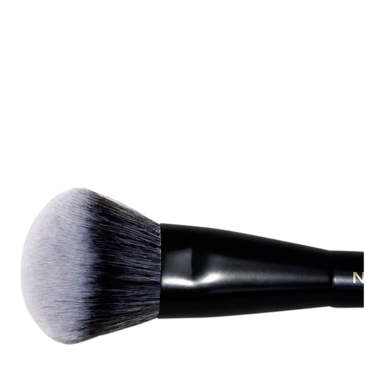Napoleon Perdis Camera Finish Face Brush