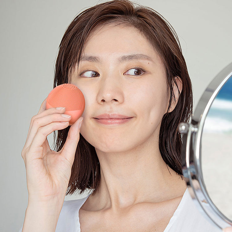 FOREO LUNA 4 Go - Peach Perfect