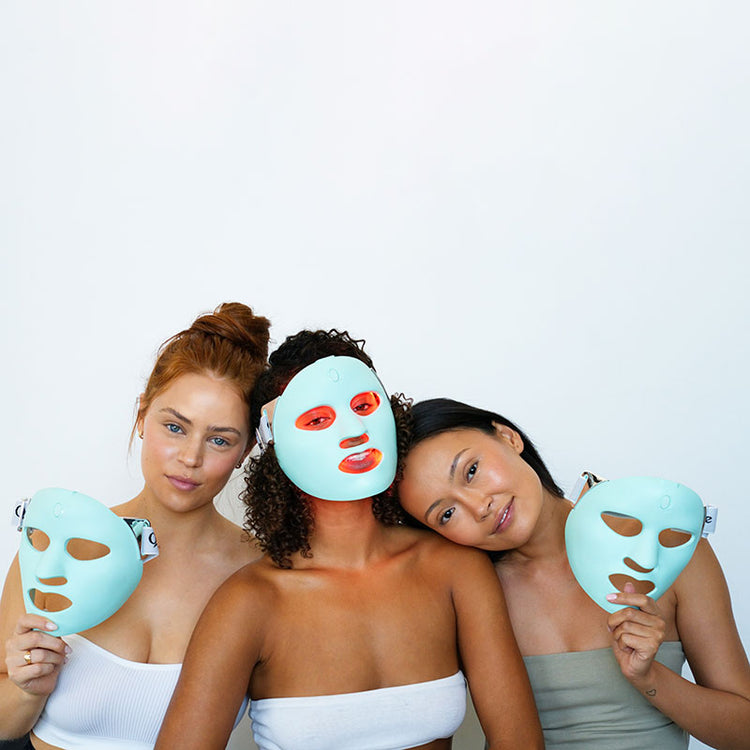 Qure Skincare Q-Rejuvalight Pro LED Mask