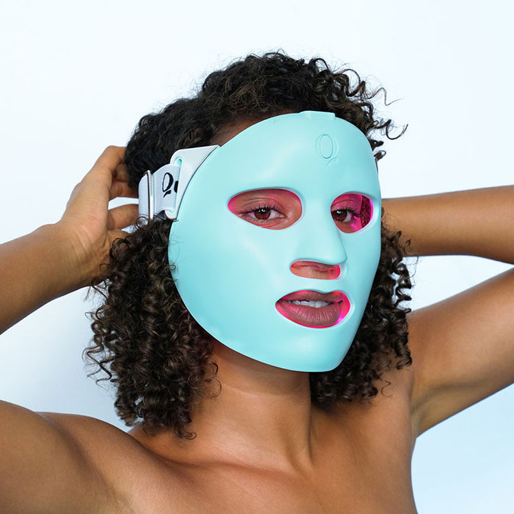 Qure Skincare Q-Rejuvalight Pro LED Mask