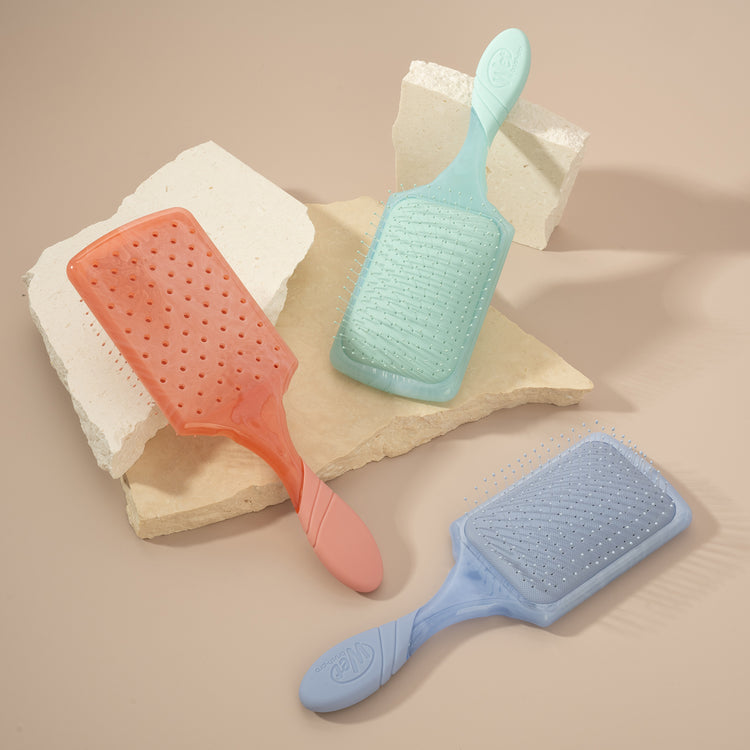 The Wet Brush Pro Hydro Tie Dye Paddle - Peach