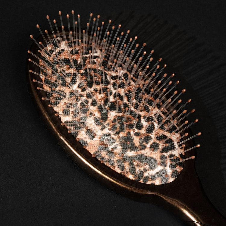 The Wet Brush Pro Patterned Poised - Leopard