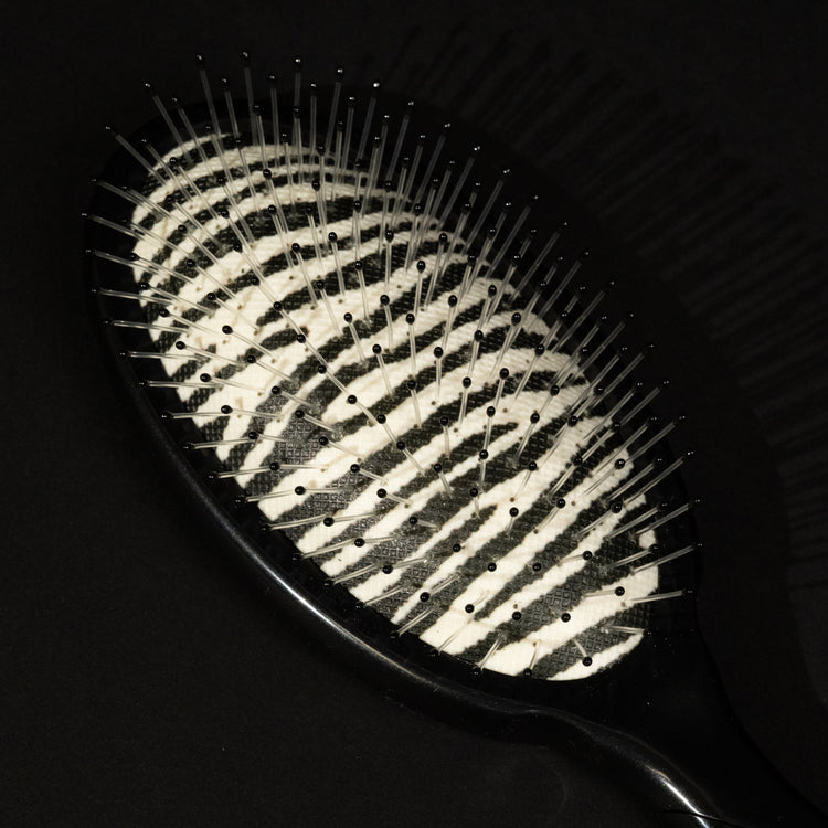 The Wet Brush Pro Patterned Poised - Zebra