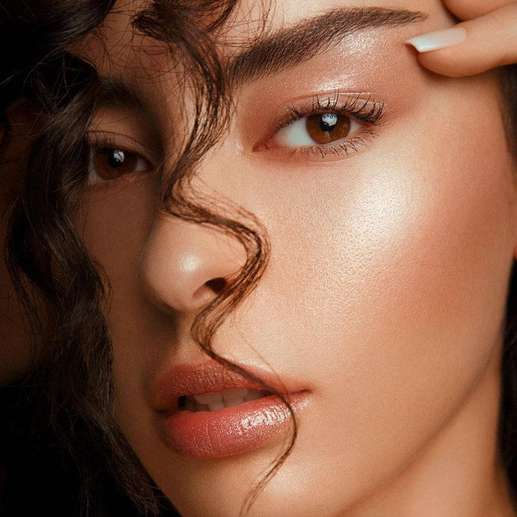 Youngblood Light Reflecting Highlighter 8g