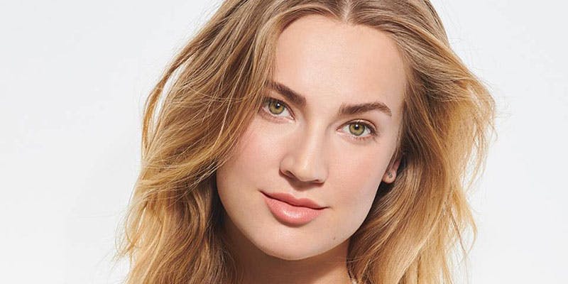 Flawless Makeup in 5 Minutes