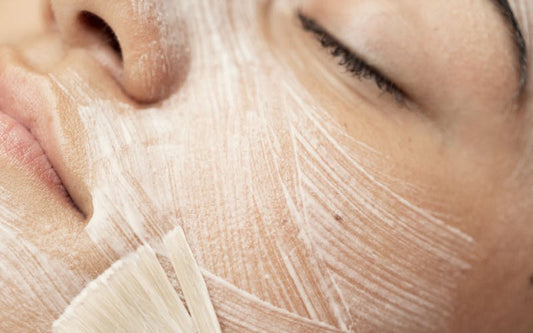 The Beauty Benefits of a Weekly Deep Cleanse With Clay