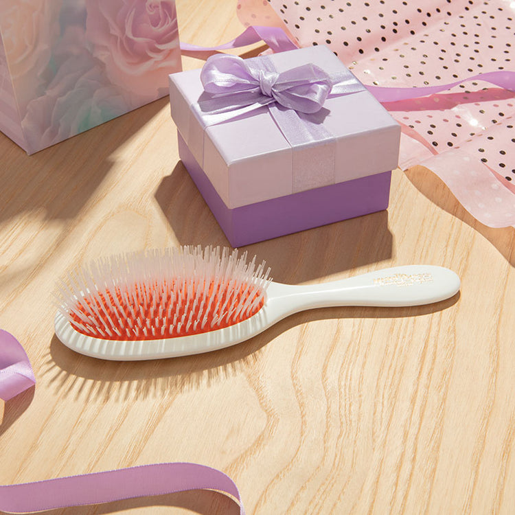 Mason Pearson NU2 Universal Nylon Hairbrush