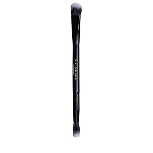 Napoleon Perdis Camera Finish Eyeshadow Brush