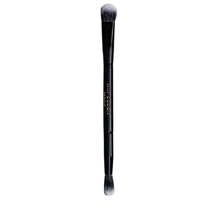 Napoleon Perdis Camera Finish Eyeshadow Brush