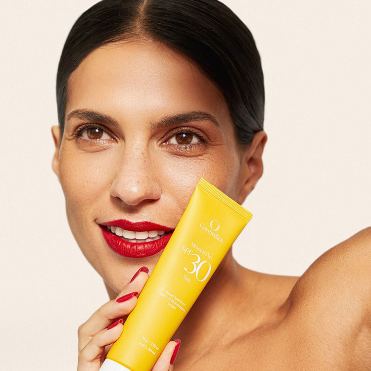 O Cosmedics Mineral Pro Tinted SPF 30+ 75g
