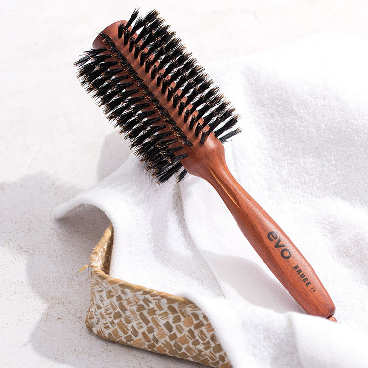 evo Bruce 28 Natural Bristle Radial Brush