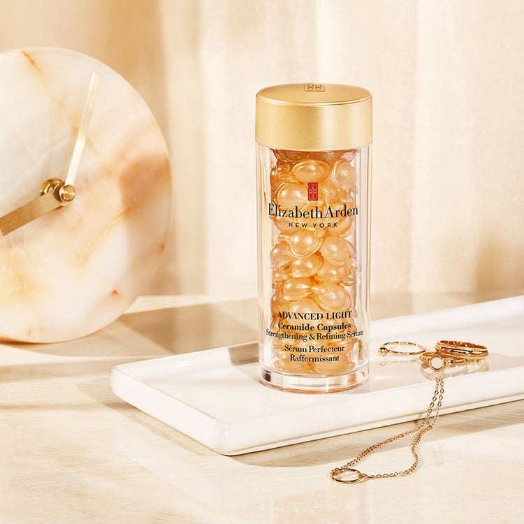 Elizabeth Arden Advanced Light Ceramide Capsules 60 pieces